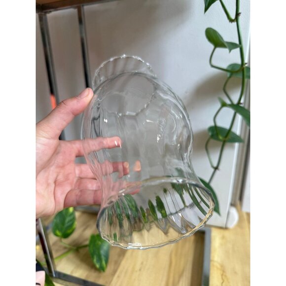 Clear Glass Hurricane Lamp Shade - Picture 8 of 8